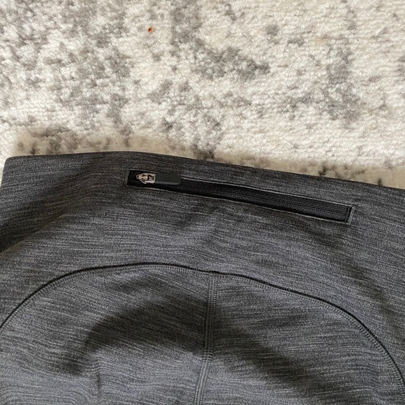 Lululemon Speed Up Tight 28” - Picture 2 of 4